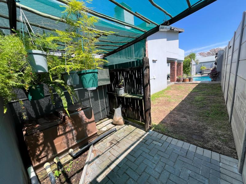 3 Bedroom Property for Sale in Hopefield Western Cape